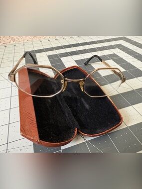 12K GF Women's Optical Reading Glasses - Vintage Hexagon Frame and Original Box